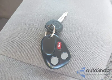 2005 Chevrolet Tahoe Ls z USA, uszkodzony, nr VIN 1GNEK13T85J237100